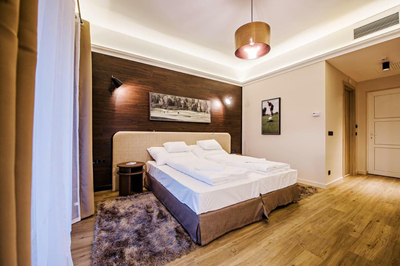 Pannonia Golf & Country Club Bed & Breakfast Alcsutdoboz Екстериор снимка